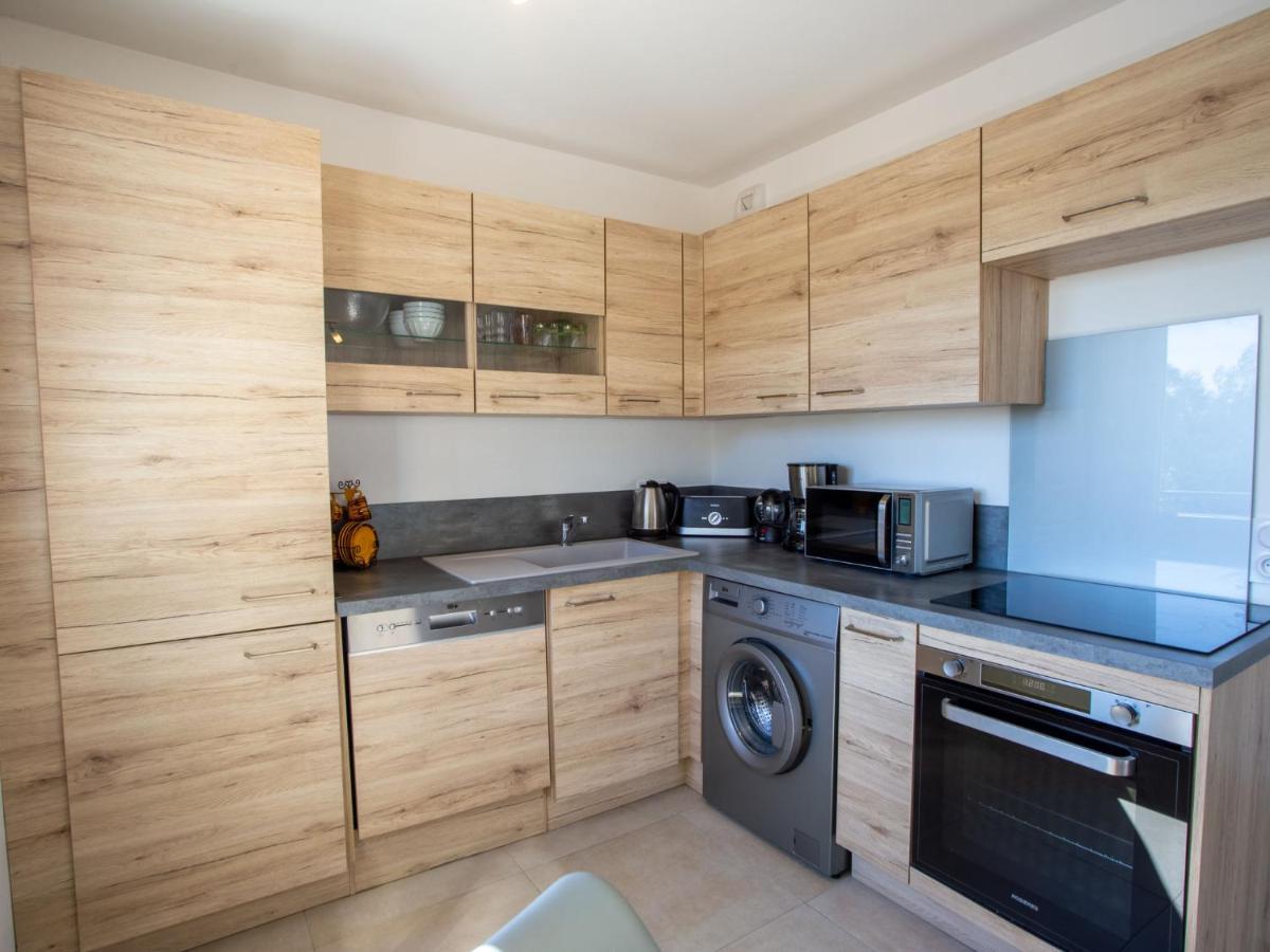 Apartment Le Clos Jardin-1 By Interhome Bormes-les-Mimosas Eksteriør bilde