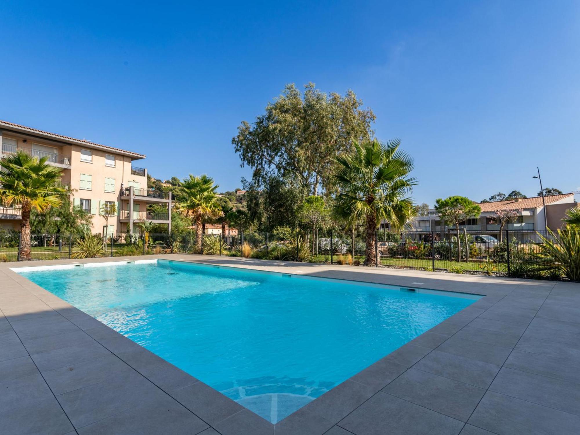 Apartment Le Clos Jardin-1 By Interhome Bormes-les-Mimosas Eksteriør bilde