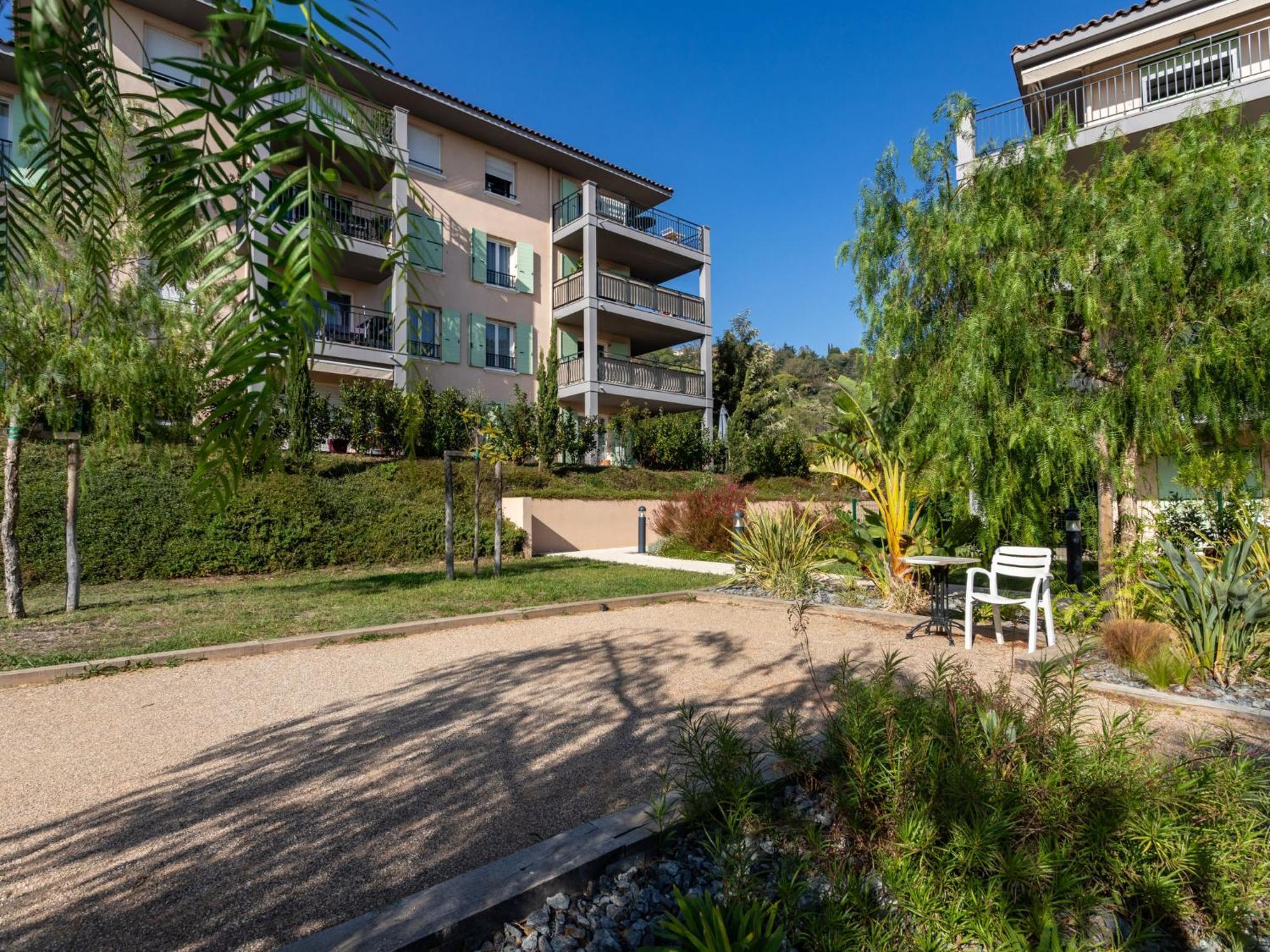 Apartment Le Clos Jardin-1 By Interhome Bormes-les-Mimosas Eksteriør bilde